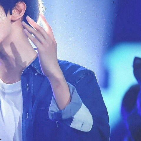 男明星手好看,盘点那些手部线条优美的男明星