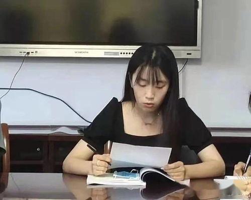 明星张雅雯,闪耀星途，璀璨人生