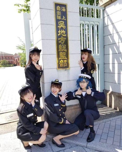 女明星当兵故事,女明星的蜕变之路