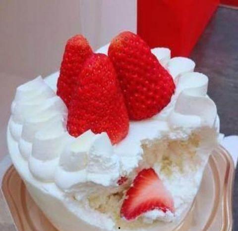 奶油蜜瓜孕妇可以吃,奶油蜜瓜，营养与口感的完美结合